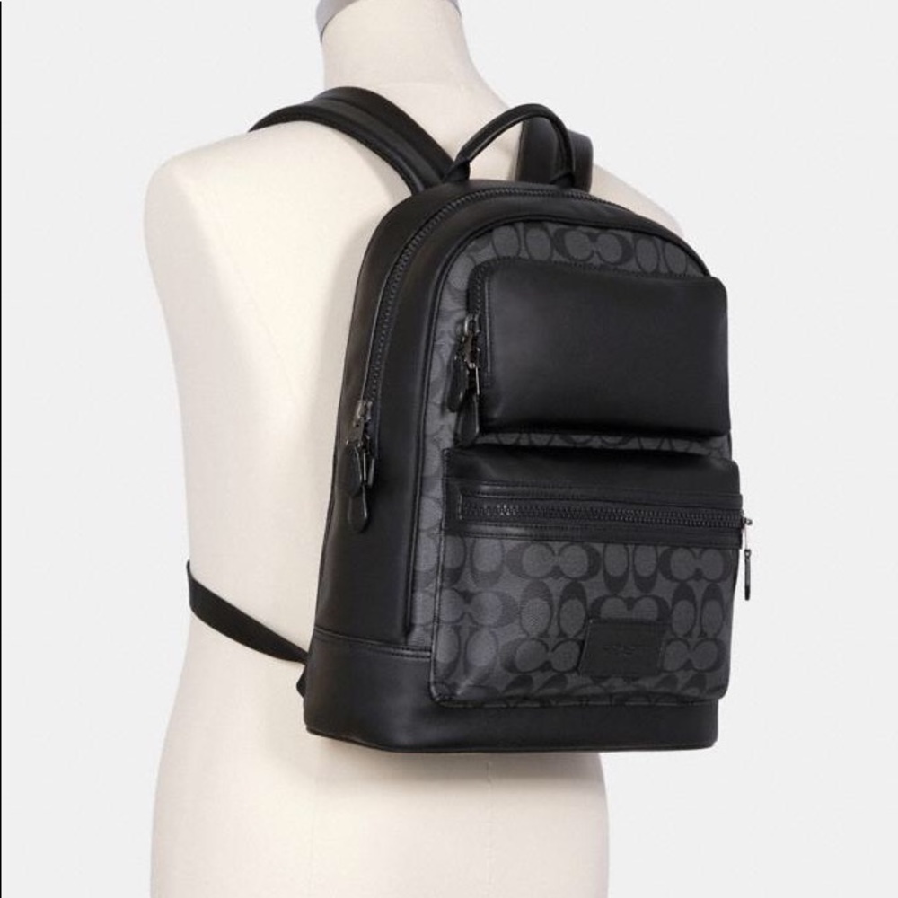 NWT Coach Backpack Signature canvas $598 free gift